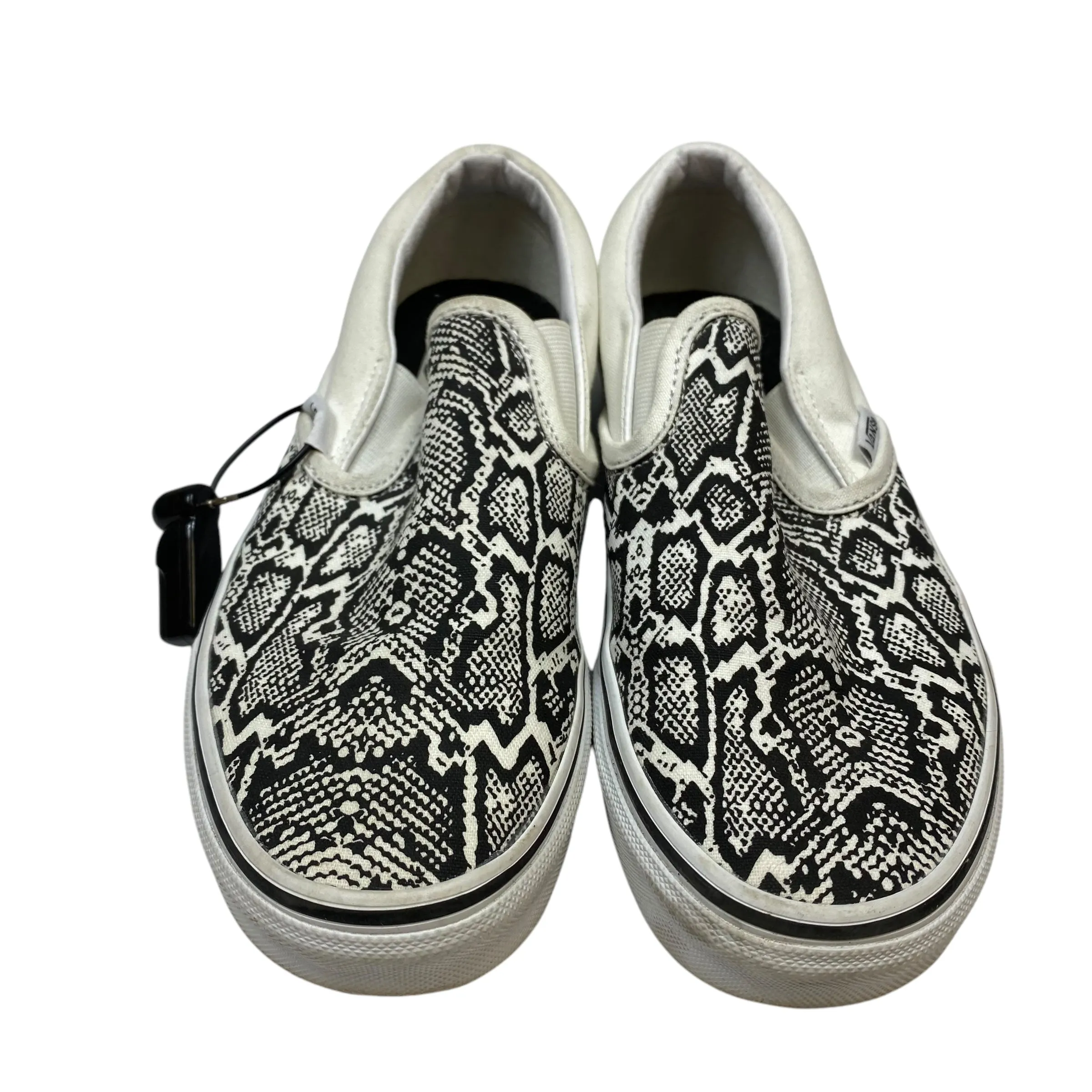 Shoes Sneakers By Vans In Black & White, Size: 6.5