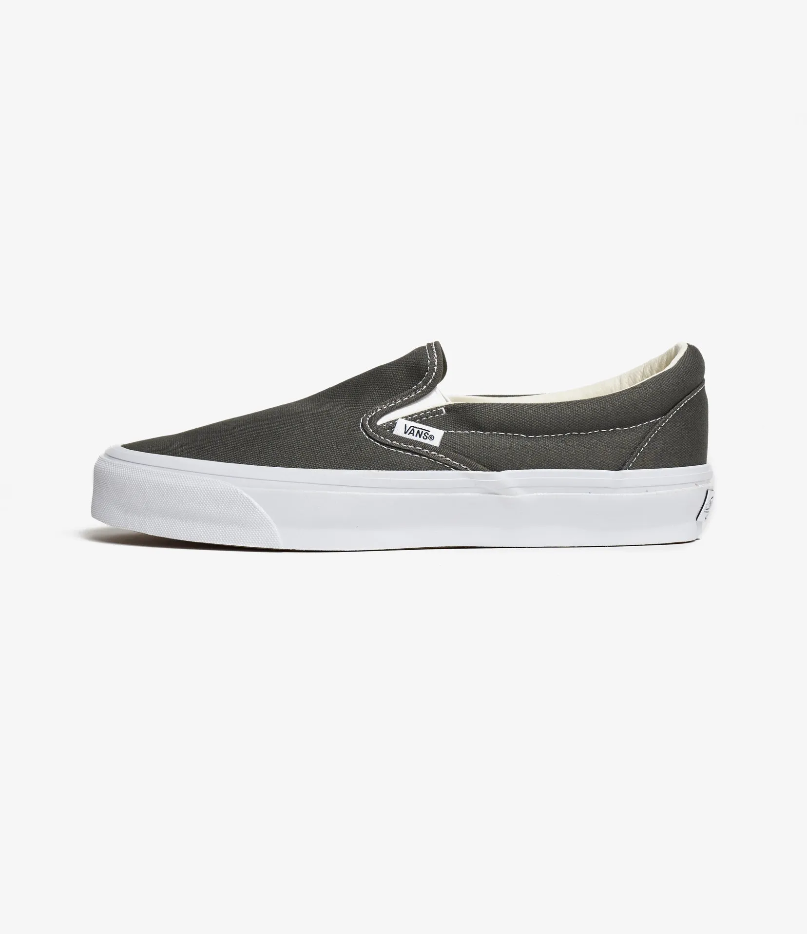 Slip - On Reissue 98 LX - Gunmetal