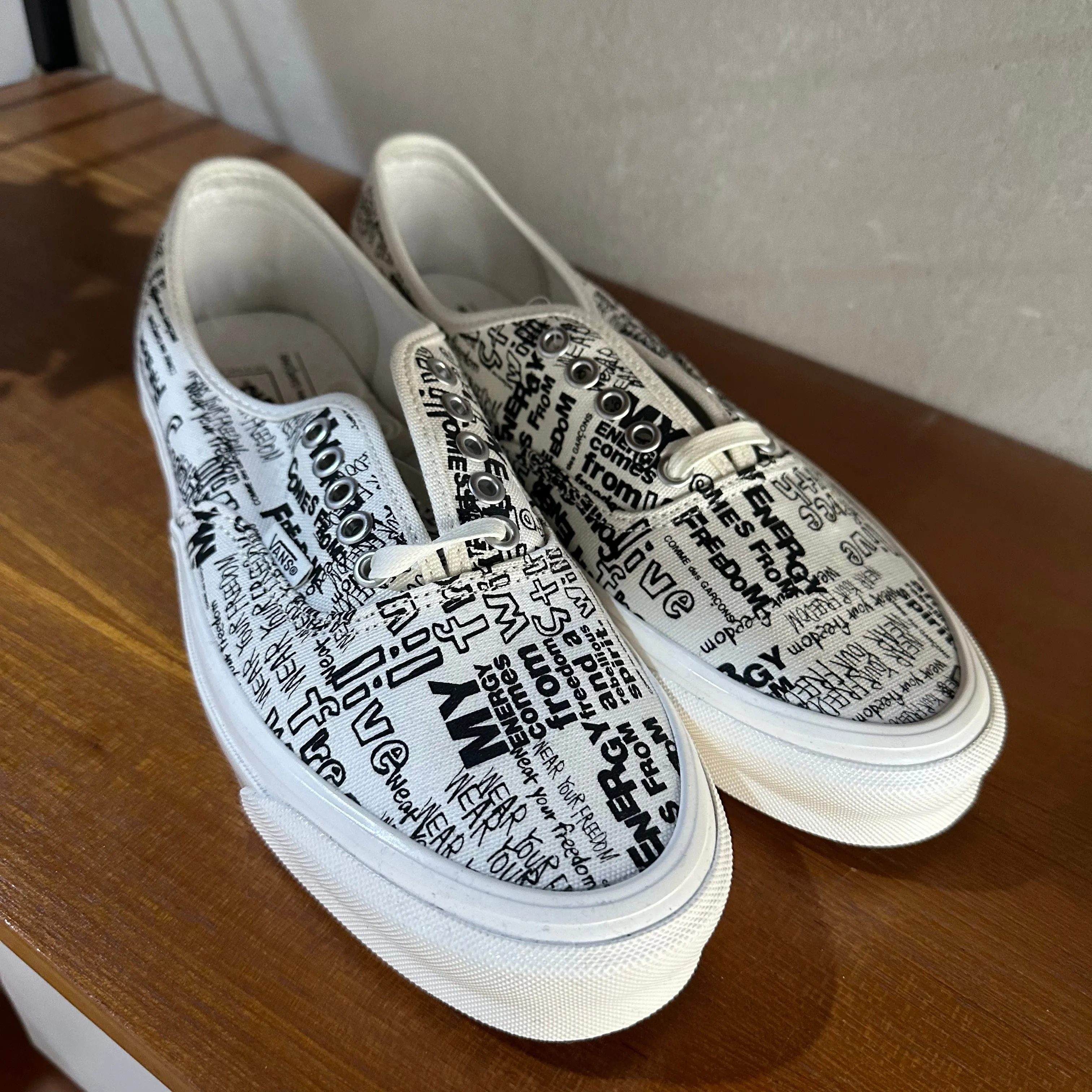 Vans X CDG OG Authentic LX Sneakers White / Black - UK 8