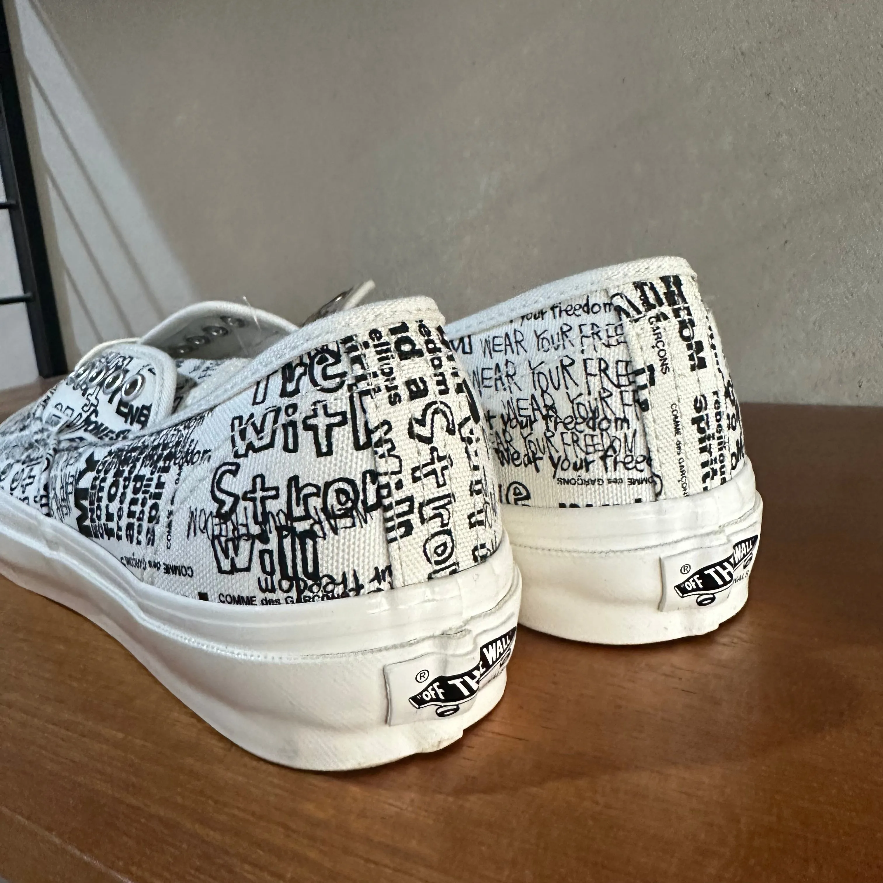 Vans X CDG OG Authentic LX Sneakers White / Black - UK 8