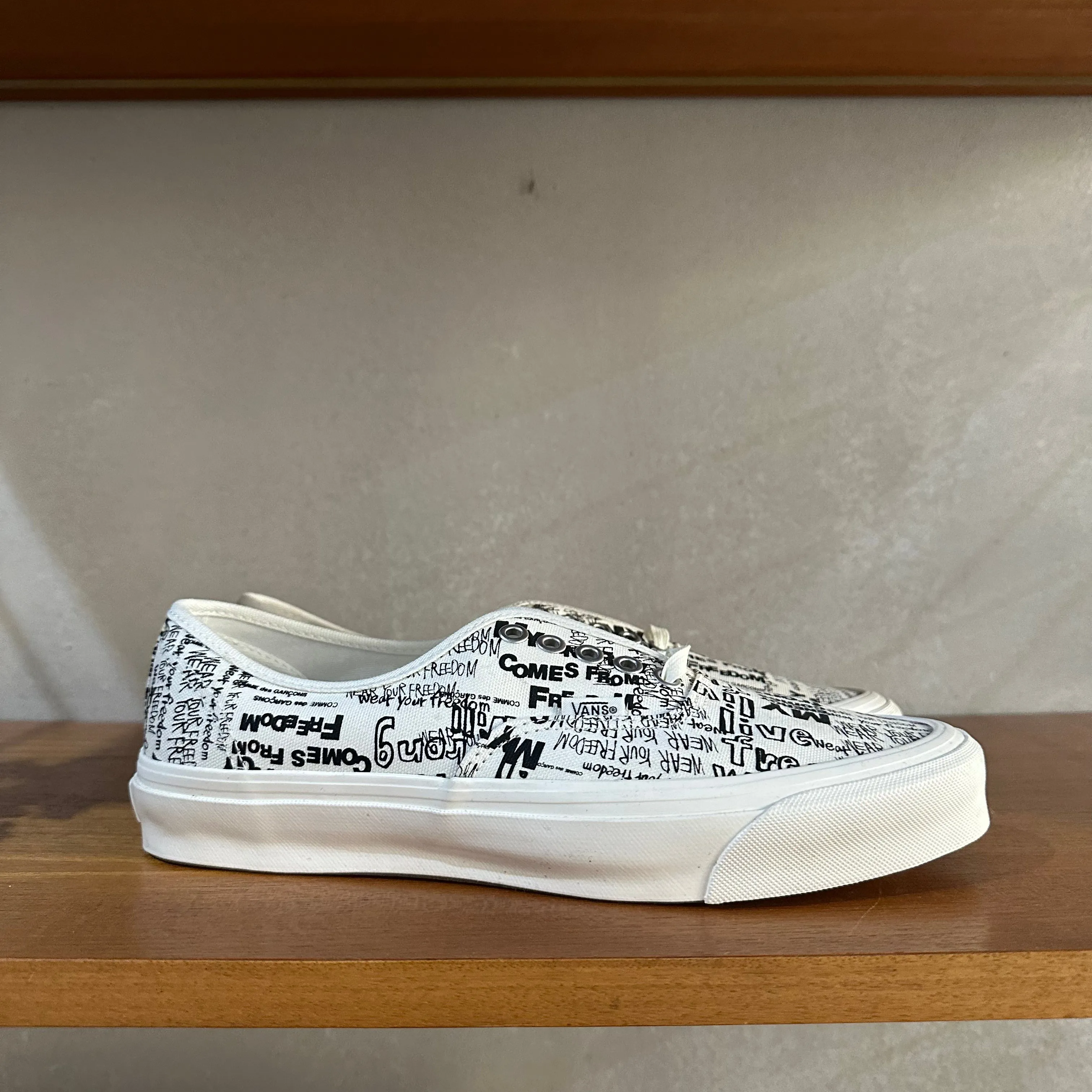 Vans X CDG OG Authentic LX Sneakers White / Black - UK 8